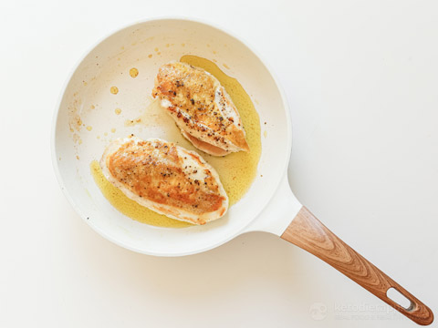 Low-Carb Breton Chicken