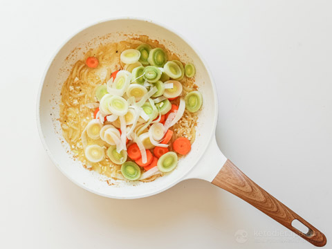 Low-Carb Breton Chicken