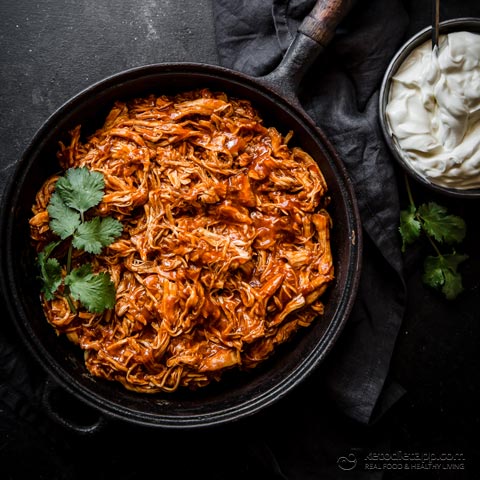 Low-Carb Sweet & Smoky Pulled Chicken
