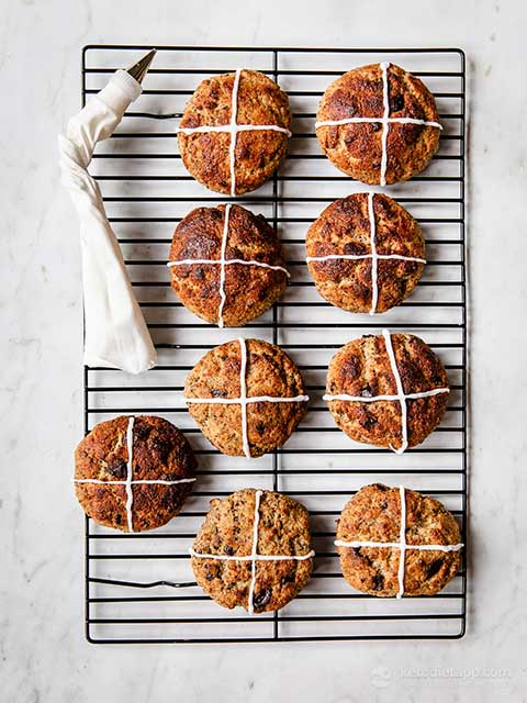 Low-Carb Yeast Hot Cross Buns