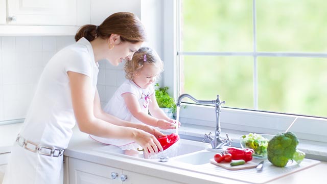 Should I Buy Organic Fruits and Vegetables? Your Ultimate Guide